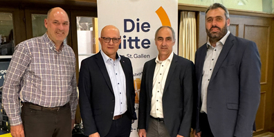 Stehen bereit für Fragen und Diskussionen. Thomas Warzinek (Kantonsrat, Mels),  Nicolò Paganini (Nationalrat, Abtwil), Adrian Gmür (Kantonsrat, Wil) und Stefan Kohler (Kantonsrat, Sargans).