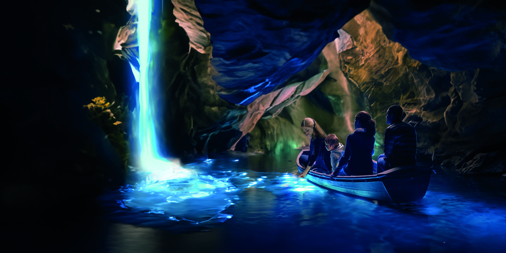In der «Höhle der lebenden Lichter» soll auf die Gefährdung von biolumineszierenden Lebewesen aufmerksam gemacht werden. (Visualisierung)