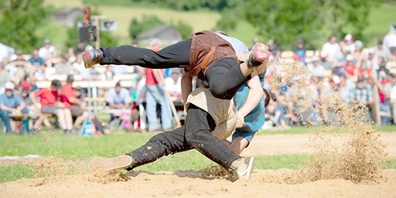 Wer in der Gemeinde Eschenbach wohnt, kann sich bis Ende November für die Verlosung der Schwingfest-Tickets im Dezember anmelden.