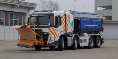 Der neue batterieelektrische LKW ist auf harten Winterdiensteinsatz auf Nationalstrassen für mindestens 72 Stunden ausgelegt.
