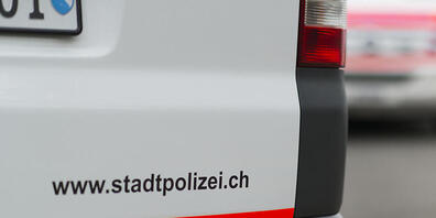 Mann im Kreis 3 verletzt: Die Polizei konnte den mutmasslichen Täter festnehmen. (Symbolbild)