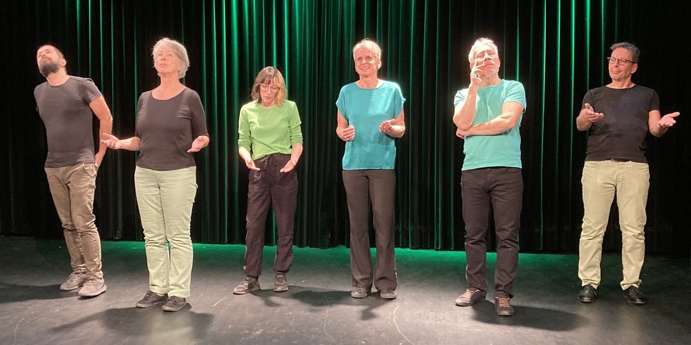 Die Improvisationsgruppe «Öpfel mit Stil» beschäftigte sich mit dem Ende des Lebens.