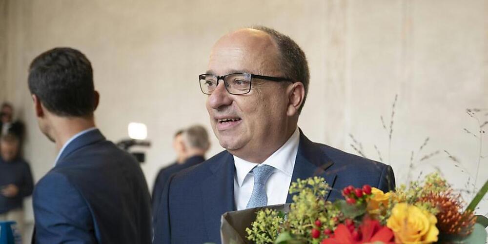 Die Rechnung des mit dem besten Resultat wiedergewählten Aargauer Finanzdirektors Markus Dieth ist aufgegangen: Die Gemeinden haben mehr Steuern eingenommen, obwohl die Gewinnsteuern gesenkt und die Abzüge erhöht wurden. (Archivbild)