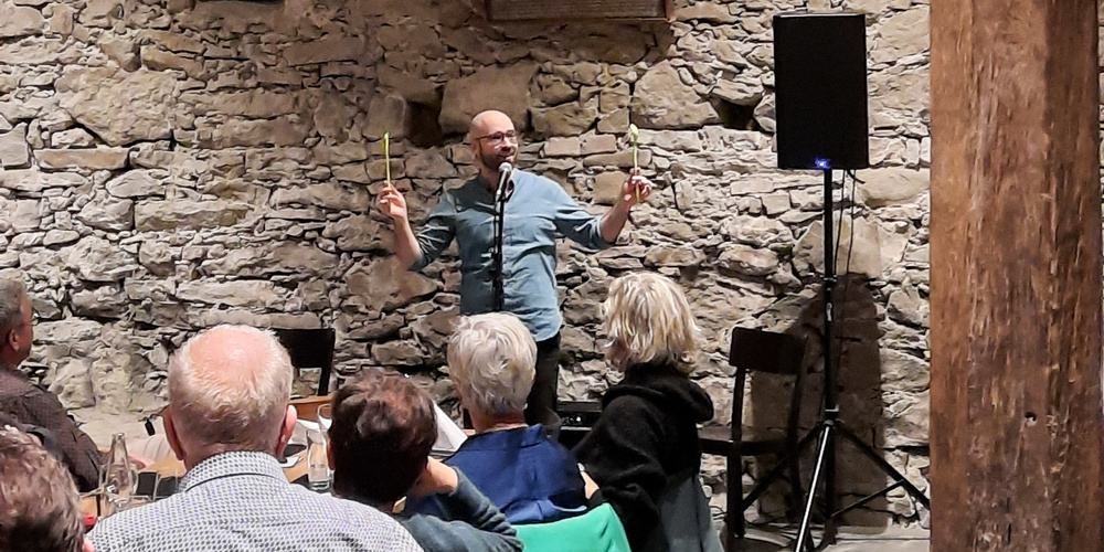 Jan Rutishauser ist Schweizer Vizemeister im Poetry Slam.