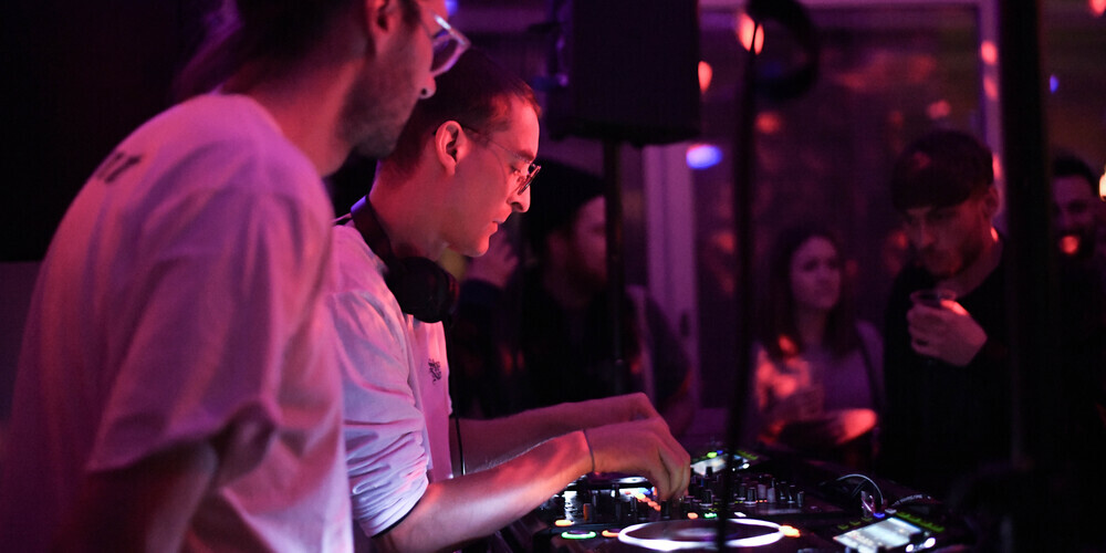 DJ Gigolo Romantico legt in der «Sticki» auf