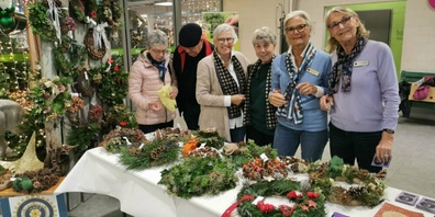 Die Inner Wheelerinnen kranzen auch dieses Jahr für einen guten Zweck. (Archivfoto)