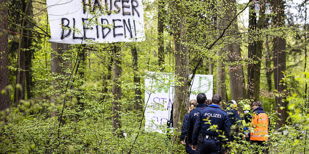 Die Deponie Chalberhau soll erweitert werden - im April 2023 hatten Aktivisten gegen die Pläne protestiert und das Waldstück besetzt.
