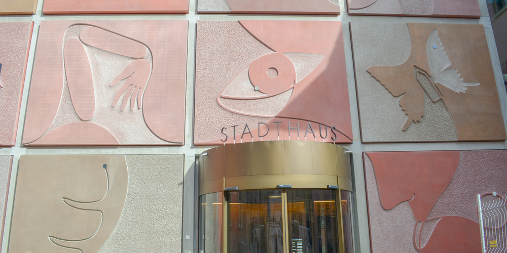 Das neue Stadthaus in voller Pracht.