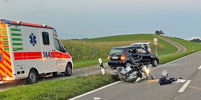 Der Rollerfahrer wurde mittelschwer verletzt.