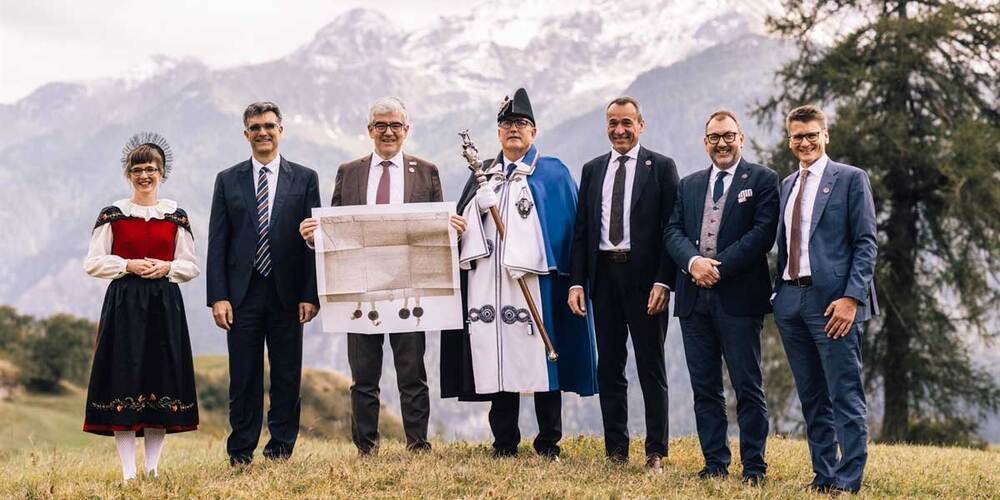 Gesamtregierung mit Bundsbrief