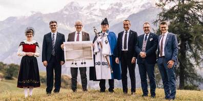 Gesamtregierung mit Bundsbrief