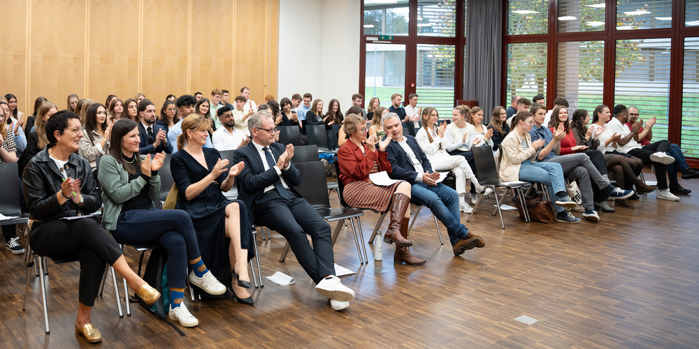Diplomfeier Bachelor Sek I.