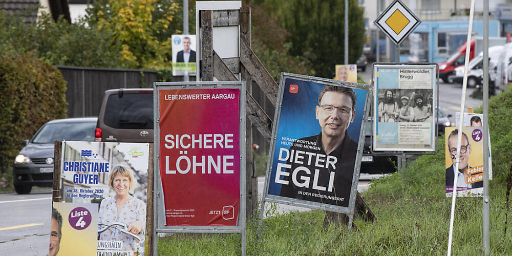 Im Aargau sollen Zuwendungen ab 15'000 Franken für die Finanzierung von Parteien, Wahl- und Abstimmungskampagnen offengelegt werden müssen. (Archivbild)