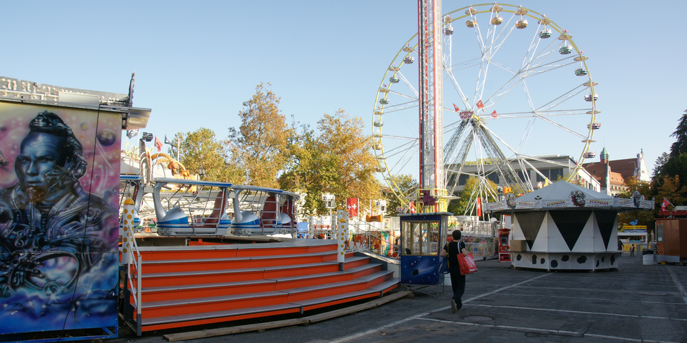 Marktstände und Fahrgeschäfte soweit das Auge reicht: Der St.Galler Herbstjahrmarkt steht wieder kurz bevor.