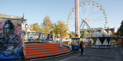 Marktstände und Fahrgeschäfte soweit das Auge reicht: Der St.Galler Herbstjahrmarkt steht wieder kurz bevor.