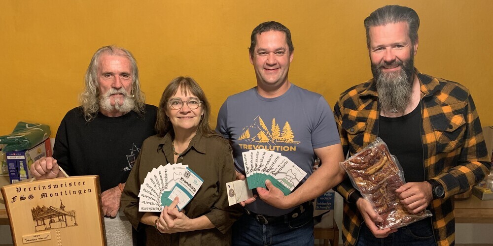 v.l.n.r.: Markus Wernli (Vereinsmeister und Sieger Veteranen), Muriel Wernli (Siegerin Gruppe A), Daniel Baumgartner (Sieger Gruppe B  und Grümpelstich), Marco Dintheer (Sieger Saustich)