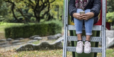 Am 1. Juli 2024 trat das neue Sexualstrafrecht in Kraft. Die Neuerungen sind auch für Jugendliche wichtig, z.B. wenn es um das Versenden erotischer Selfies, also das sogenannte Sexting, geht.