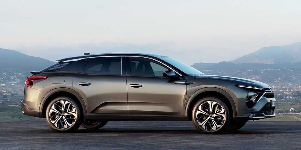 Beim Fluchtauto handelt es sich um einen grauen Citroen C5 X mit Tessiner Kontrollschild