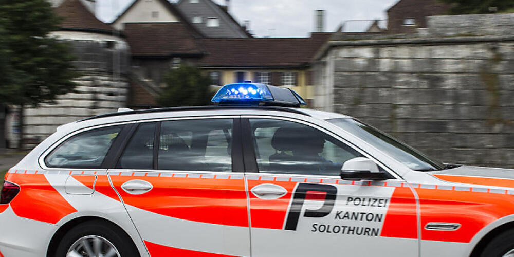 Ein 18-Jähriger hat am Donnerstagmittag ein Lebensmittelgeschäft in Matzendorf überfallen. (Symbolbild)