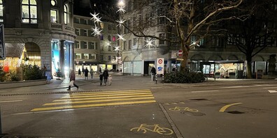 Es entstand Sachschaden an Velo und Auto