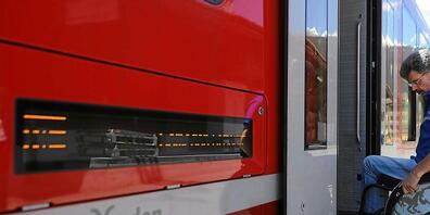 Die Rhätische Bahn (RhB) hat vier Bahnhöfe im Prättigau erneuert und behindertengerecht umgebaut. (Symbolbild)