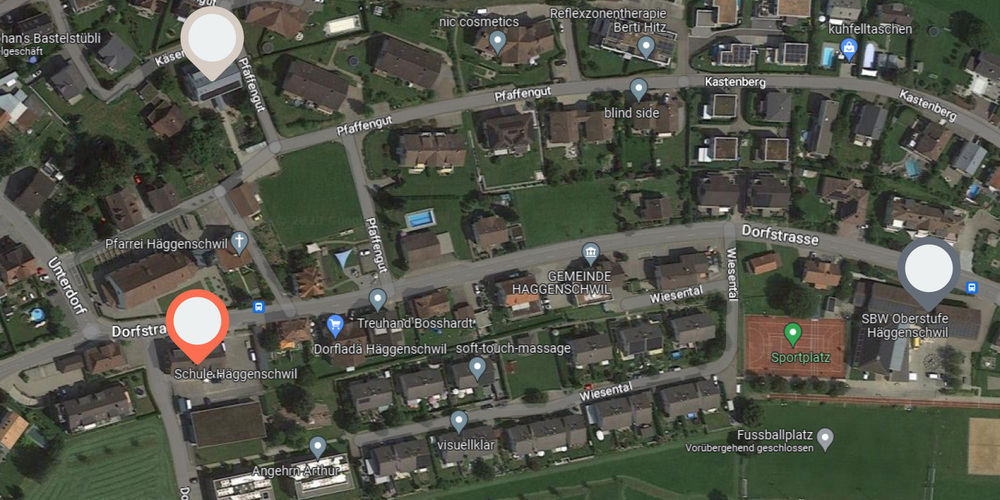 Die neue Sporthalle soll rechts neben dem Fussballplatz zu stehen kommen