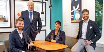 Romano Prader mit Ehefrau Pia und seinen beiden Söhnen Patrick (rechts) und Raphael