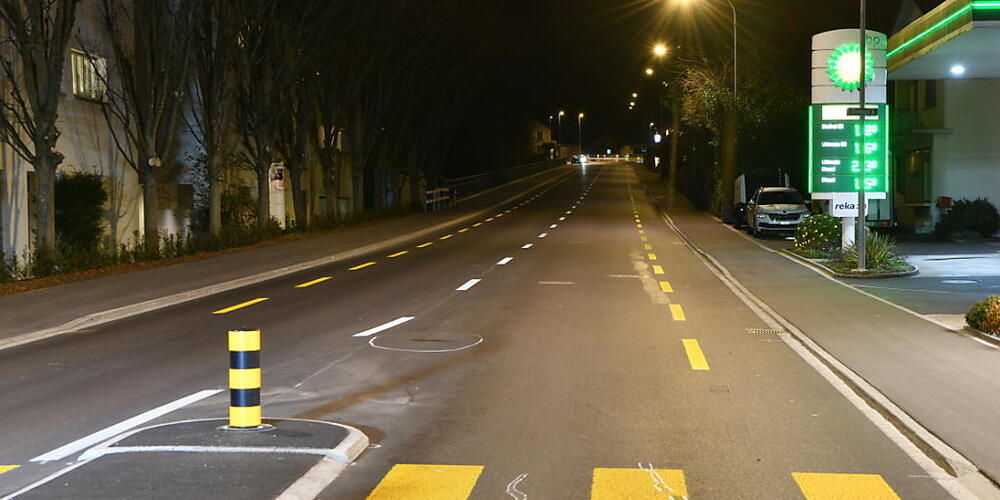Eine 14-jährige E-Scooter-Fahrerin ist am Montag bei diesem Fussgängerstreifen in Gebenstorf AG angefahren und schwer verletzt worden.