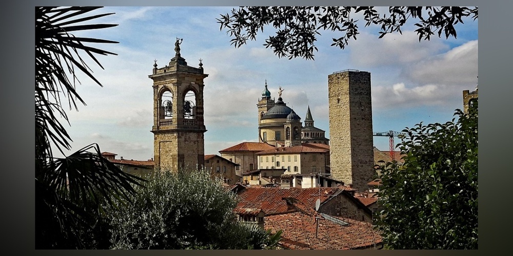 Bergamo Skyline.