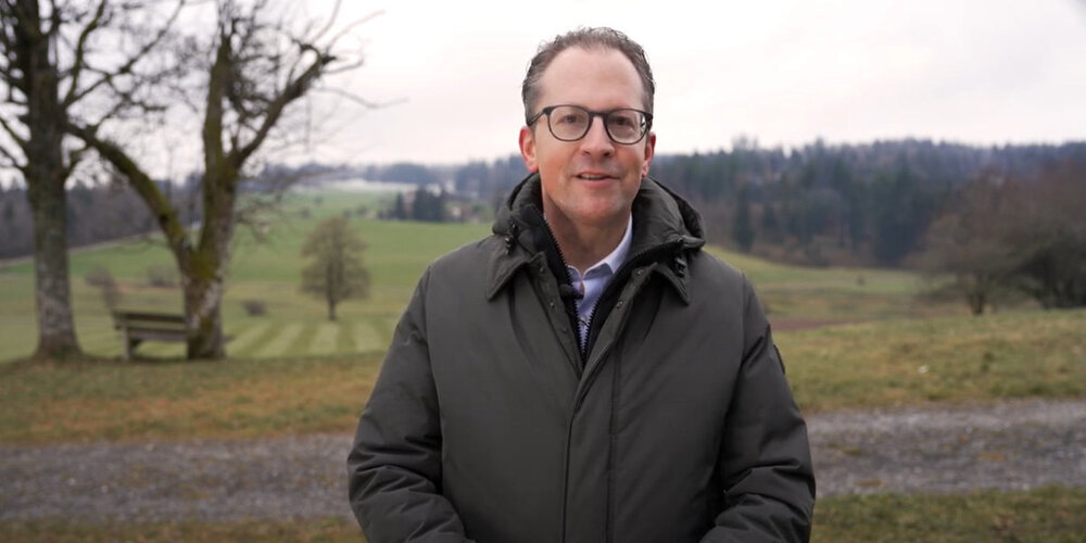 Yves Keller blickt zurück aufs vergangene Jahr und wagt einen Ausblick auf 2025.