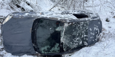Das Auto überschlug sich mehrmals - nur mehr ein Totalschaden