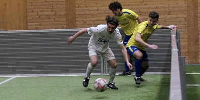 Kunstrasenuntergrund und Banden versprechen viel Spektakel. 