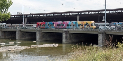 Neuralgischer Verkehrsknotenpunkt: die Zollbrücke, «hinter» dem HB.