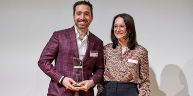 Die Gewinner 2023 in der Kategorie Business: Jeffrey Green, Head of 3D bei Forster und Elisheva Senn, Director of Business Unit Lingerie der Forster Rohner AG