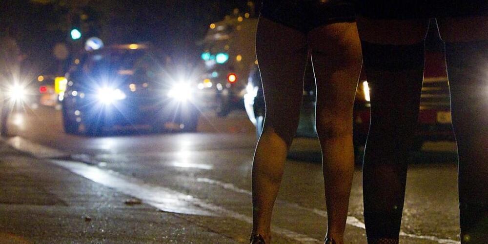 Anschaffen an der Langstrasse ist derzeit illegal. In der Realität existiert aber bereits heute ein Strassenstrich. Der Gemeinderat will diesen deshalb legalisieren. (Archivbild)