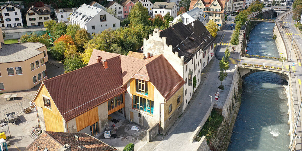 Das Ökonomiegebäude Türligarten mit neuer Kindertagesstätte und Aula ist frisch renoviert und modern ausgestattet.