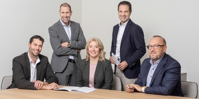sgkp-Geschäftsleitung: (v.l.) Christian Hautle (Leiter Bereich Finanzen & Support), Stefan Schäfer (Geschäftsführer, Vorsitzender der Geschäftsleitung), Ursula Peyer (Leiterin Bereich Vorsorge), Mesut Schmid (Leiter Bereich Immobilien), Walter Friedlein (Leiter Bereich Kapitalanlagen). 