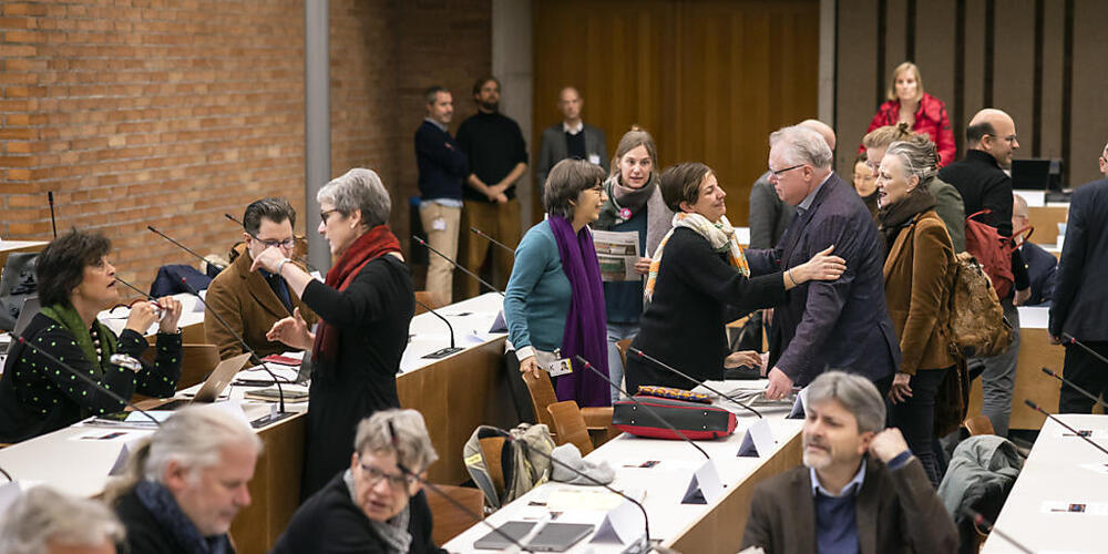 Mitglieder des Zürcher Kantonsrats sollen sich bis zu einem Jahr vertreten lassen können. Die zuständige Kommission schlägt dies bei Krankheit, Unfall oder Mutterschaft vor  (Archivbild).