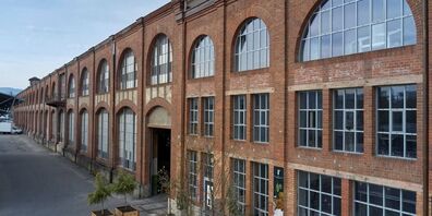 Das Kunstmuseum Thurgau zeigt in der Webmaschinenhalle Werk2 in Arbon «Der Stoff, aus dem die Gegenwart besteht»