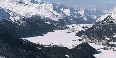 Das Wasserkraftwerk Silvaplana soll 2025 komplett erneuert werden. Im Bild zu sehen ist der Silvaplanersee. (Archivbild)