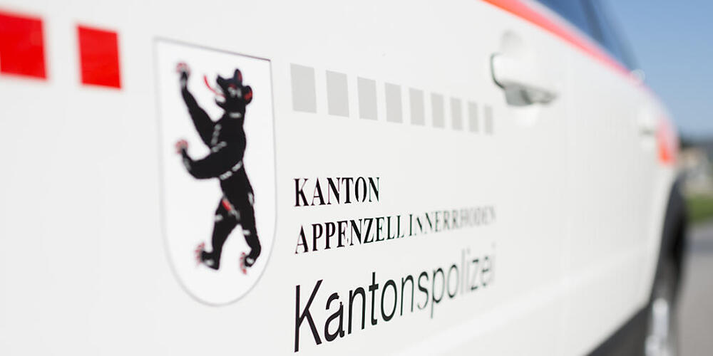 Die Kantonspolizei Appenzell sucht einen Räuber. (Symbolbild)