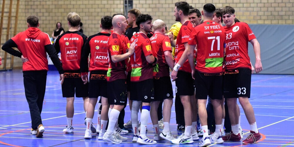 Anpfiff im Athletik-Zentrum am Samstag ist um 19 Uhr