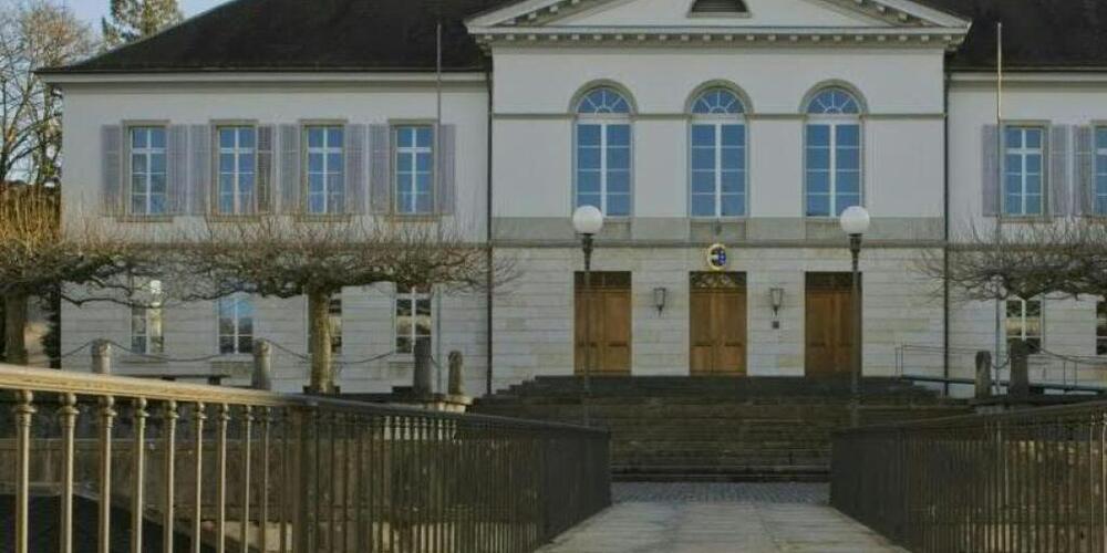 Die bürgerliche Mehrheit des aargauischen Grossen Rates will die Steuern senken. Das letzte Wort wird das Volk in einer Abstimmung haben. (Archivbild)