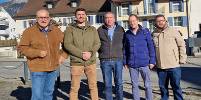 von links nach rechts:  Hans Nitz (Co-Präsident SVP Maienfeld), Stefan Leuener (Stadtratskandidat), Heinz Dürler (Stadtpräsident), Thomas Bär (Mitglied Geschäftsprüfungskommission), Friedrich Möhr (Co-Präsident SVP Maienfeld)