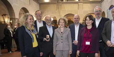 Der Zürcher Stadtrat nach den "Winterwahlen " 2022. 2026 wird erst im März gewählt, auch auf Wunsch des Stadtzürcher Parlaments (Archivbild)