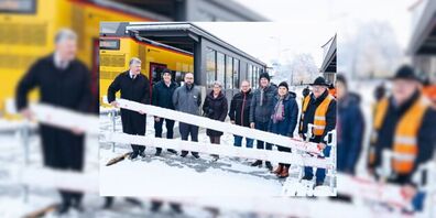 Vertreter der Behörden und der Verkehrsbetriebe nahmen an der Eröffnungsfeier teil.