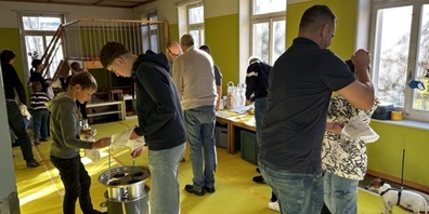 Viel Spass beim Kerzenziehen des Kiwanis-Clubs Gossau-Flawil zugunsten des Vereins Kinderrechte Ostschweiz.