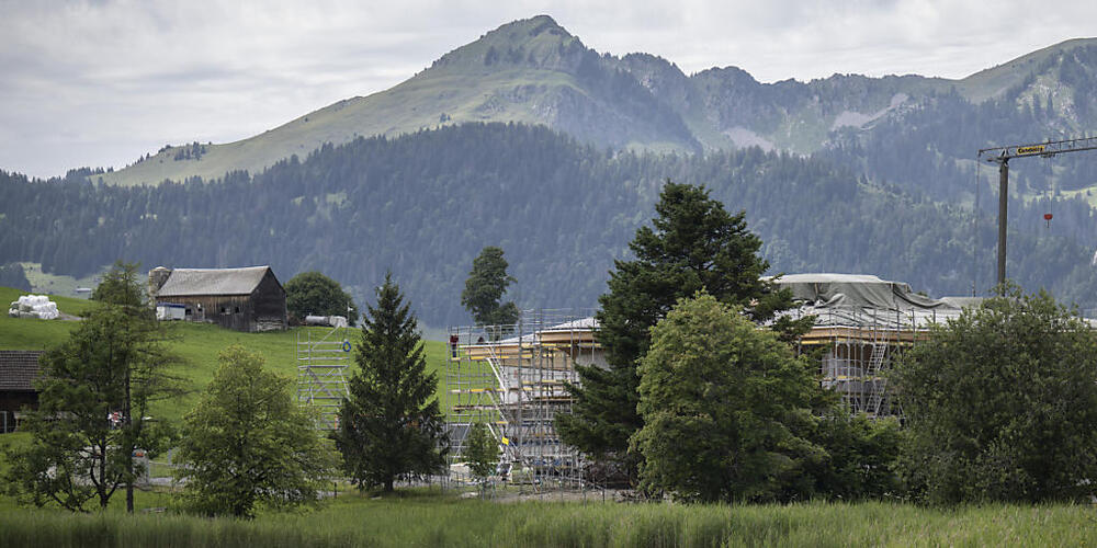 Das Klanghaus am Schwendisee oberhalb von Wildhaus-Alt St. Johann stand im August noch im Bau. (Archivbild)