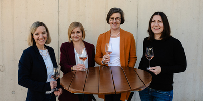 Haus des St.Galler Weins neues Team: Sabrina Zogg, Jana Zenhäusern, Bettina Lüchinger-Kaufmann, Jasmin Breu