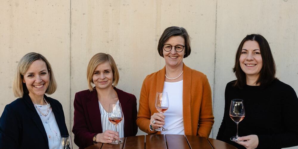Das neue Team: Sabrina Zogg, Jana Zenhäusern, Bettina Lüchinger und Jasmin Breu (v.l.). Auf dem Bild fehlt Monika Ziegler.